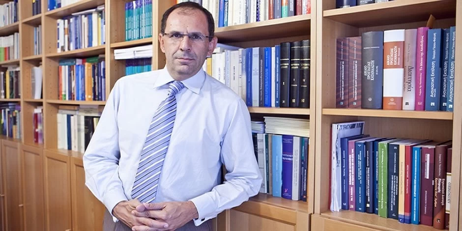 Γ. Γεραπετρίτης: Συνταγματικά κενά και αοριστία χαρακτηρίζουν την Συμφωνία των Πρεσπών – Αναβολή της ψήφισής της